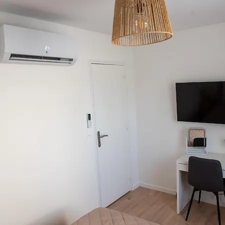 La Petite Longere D'amiens - F2 Appartement